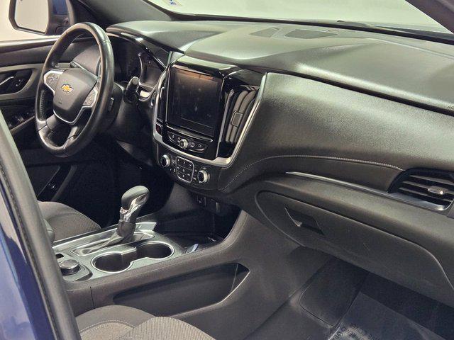 used 2022 Chevrolet Traverse car, priced at $29,986