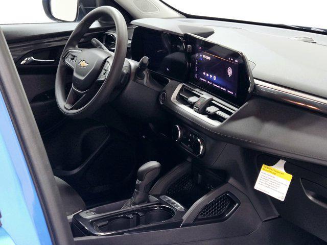 new 2025 Chevrolet TrailBlazer car, priced at $25,075