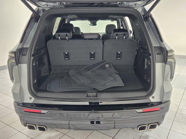 new 2025 Chevrolet Traverse car, priced at $57,069