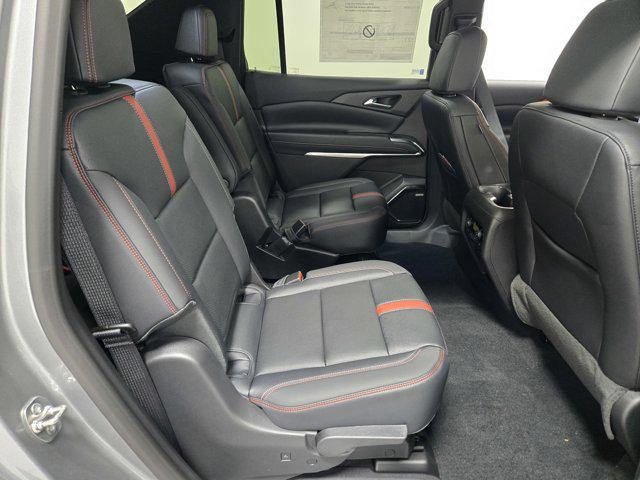 new 2025 Chevrolet Traverse car, priced at $57,069