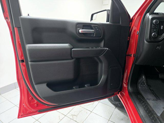 new 2025 Chevrolet Silverado 1500 car, priced at $49,586