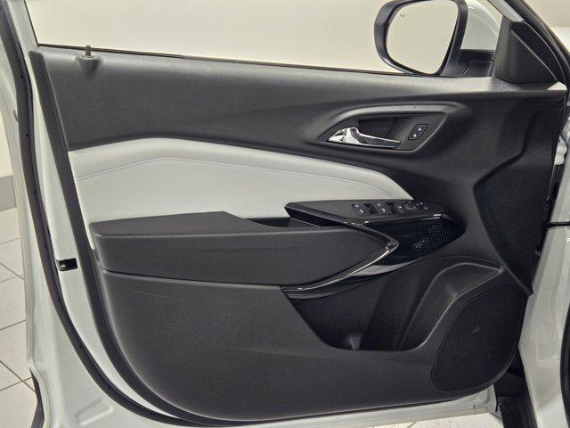 new 2026 Chevrolet Trax car, priced at $25,535