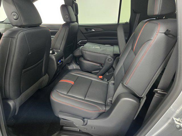 new 2026 Chevrolet Traverse car, priced at $56,445