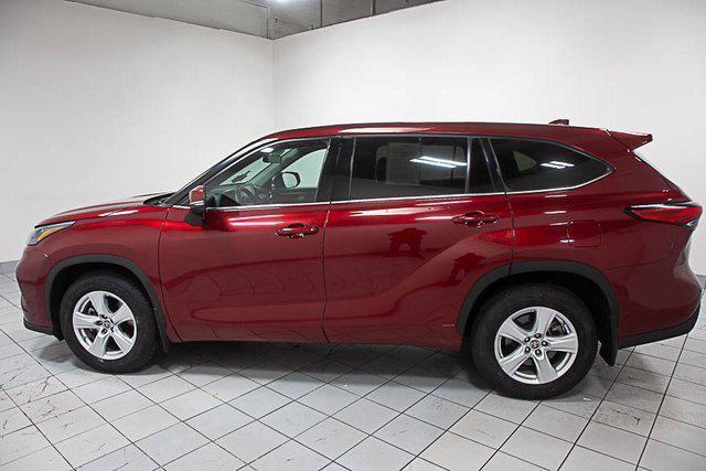 used 2020 Toyota Highlander car, priced at $25,486