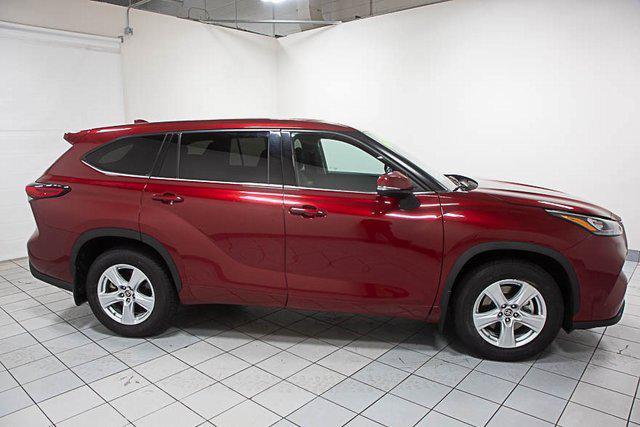 used 2020 Toyota Highlander car, priced at $25,486