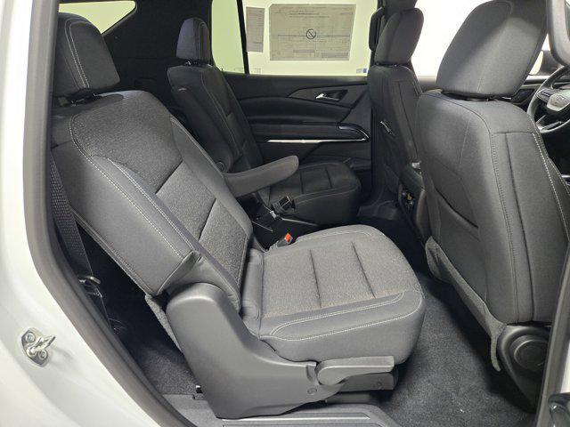 new 2025 Chevrolet Traverse car, priced at $44,517
