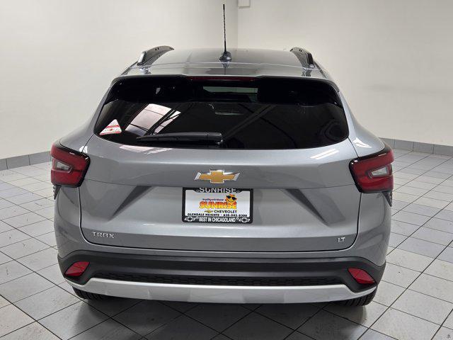 new 2025 Chevrolet Trax car, priced at $24,012