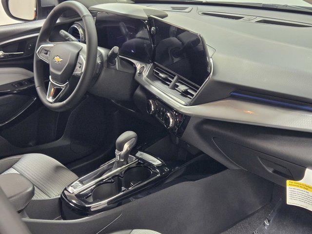 new 2025 Chevrolet Trax car, priced at $24,012