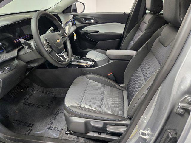 new 2025 Chevrolet Trax car, priced at $24,012