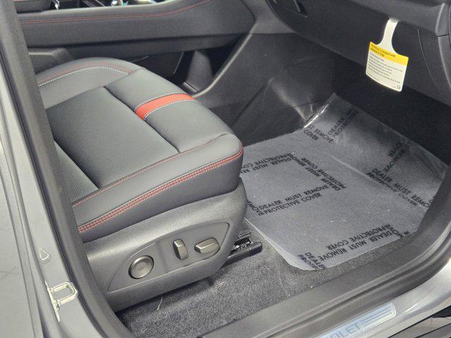 new 2025 Chevrolet Traverse car, priced at $56,087