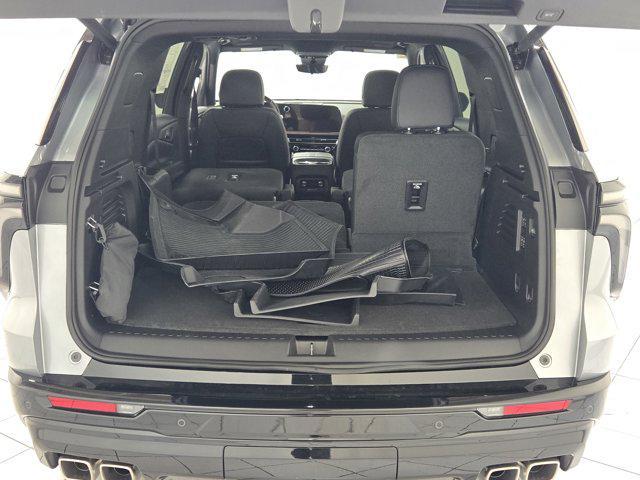 new 2025 Chevrolet Traverse car, priced at $56,087