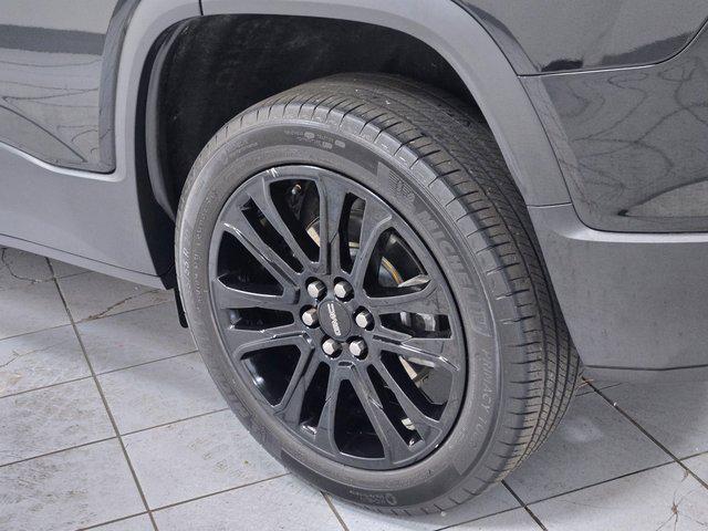 used 2023 GMC Acadia car, priced at $32,486