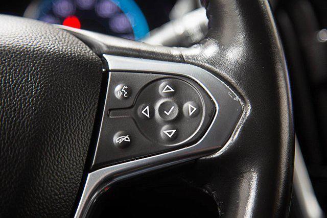 used 2020 Chevrolet Traverse car, priced at $23,486