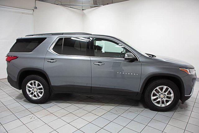 used 2020 Chevrolet Traverse car, priced at $23,486