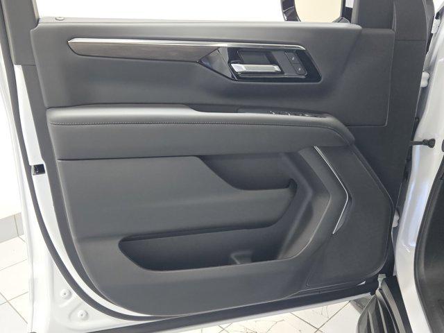 new 2025 Chevrolet Suburban car, priced at $67,960