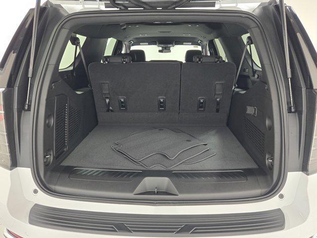 new 2025 Chevrolet Suburban car, priced at $67,960