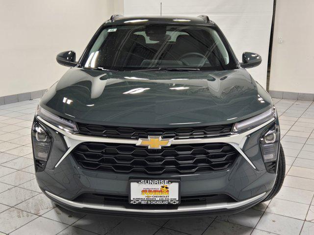 new 2025 Chevrolet Trax car, priced at $24,735