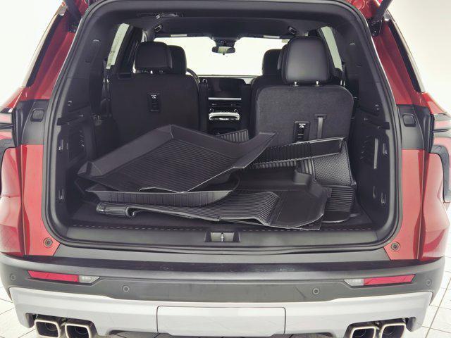 new 2025 Chevrolet Traverse car, priced at $44,514