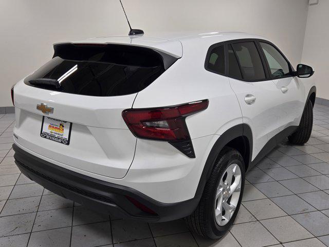 new 2026 Chevrolet Trax car, priced at $23,325