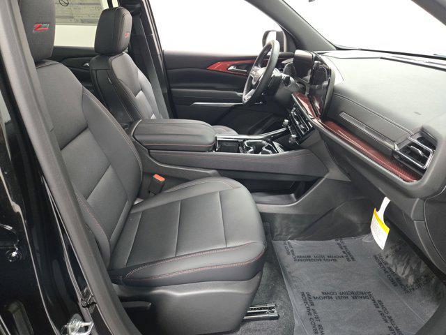 new 2025 Chevrolet Traverse car, priced at $49,684