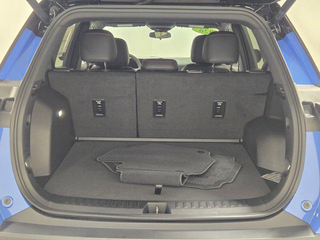 new 2026 Chevrolet Equinox car, priced at $31,895