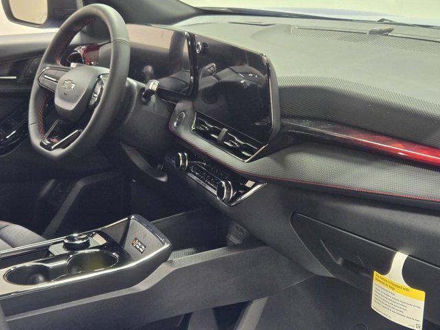 new 2026 Chevrolet Equinox car, priced at $31,895
