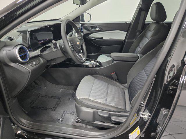 new 2025 Chevrolet Trax car, priced at $24,065