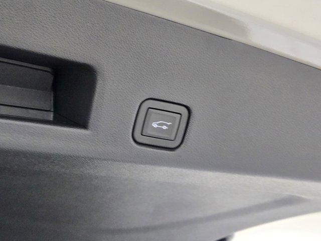 new 2026 Chevrolet Traverse car, priced at $50,858