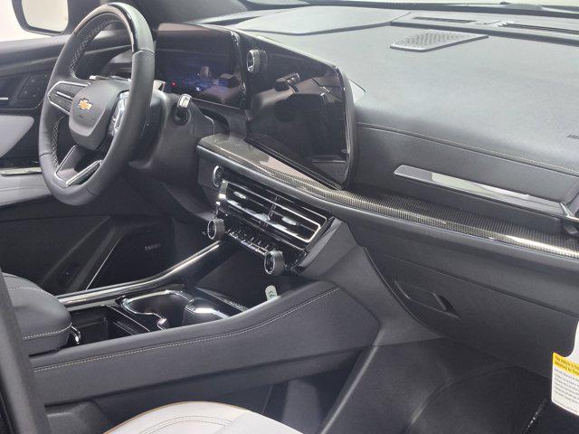 new 2025 Chevrolet Traverse car, priced at $55,563