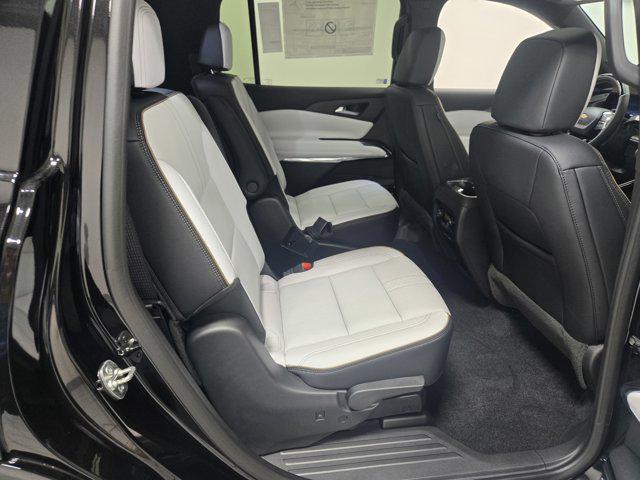 new 2025 Chevrolet Traverse car, priced at $55,563