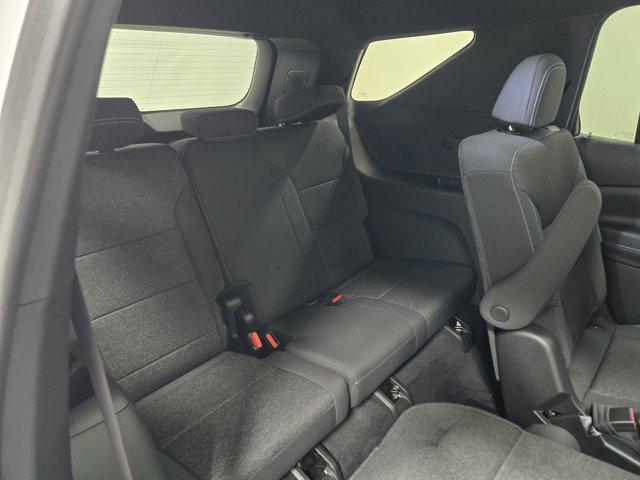 new 2026 Chevrolet Traverse car, priced at $43,729