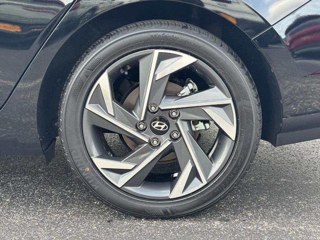 used 2024 Hyundai Elantra car, priced at $22,995