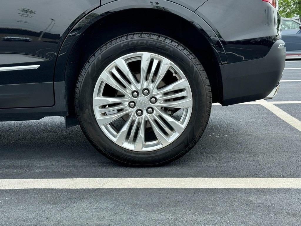 used 2019 Cadillac XT5 car, priced at $21,514