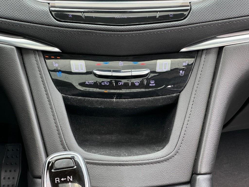 used 2019 Cadillac XT5 car, priced at $21,514