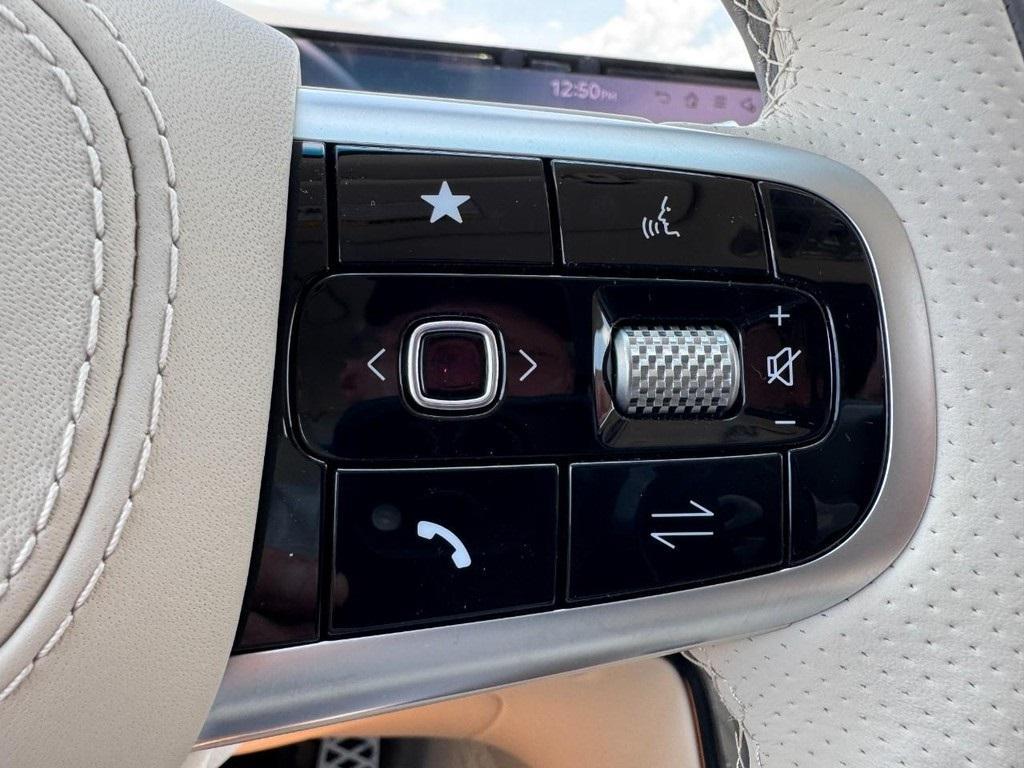 new 2025 Genesis G80 car, priced at $70,555