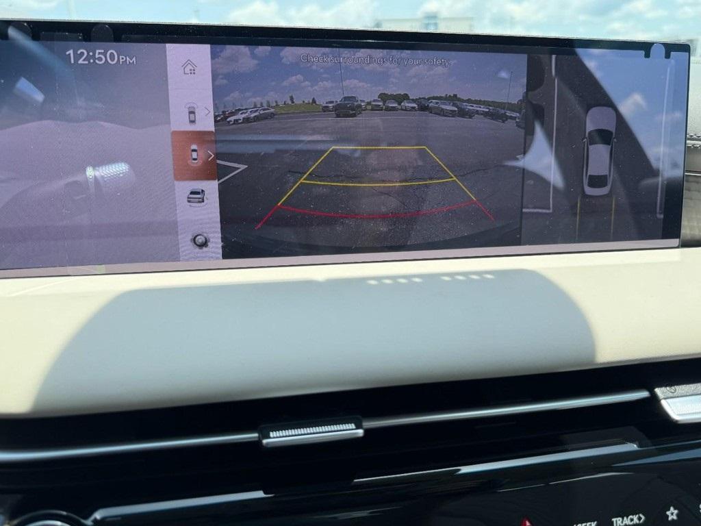 new 2025 Genesis G80 car, priced at $70,555