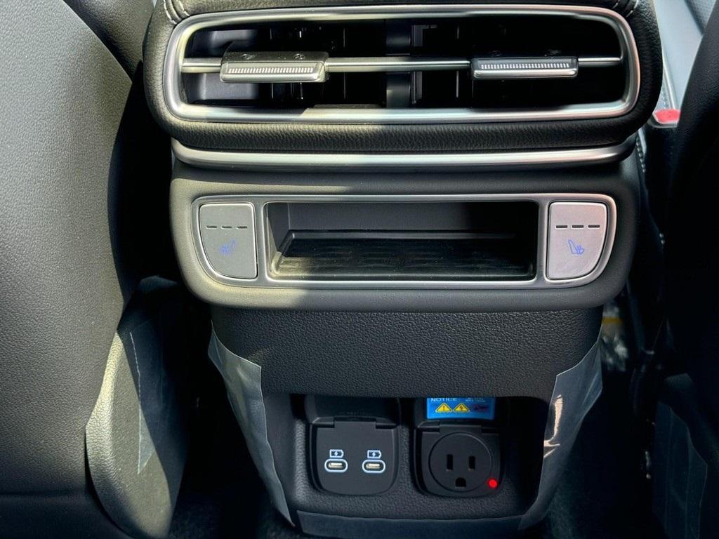 new 2025 Genesis GV80 car, priced at $77,084