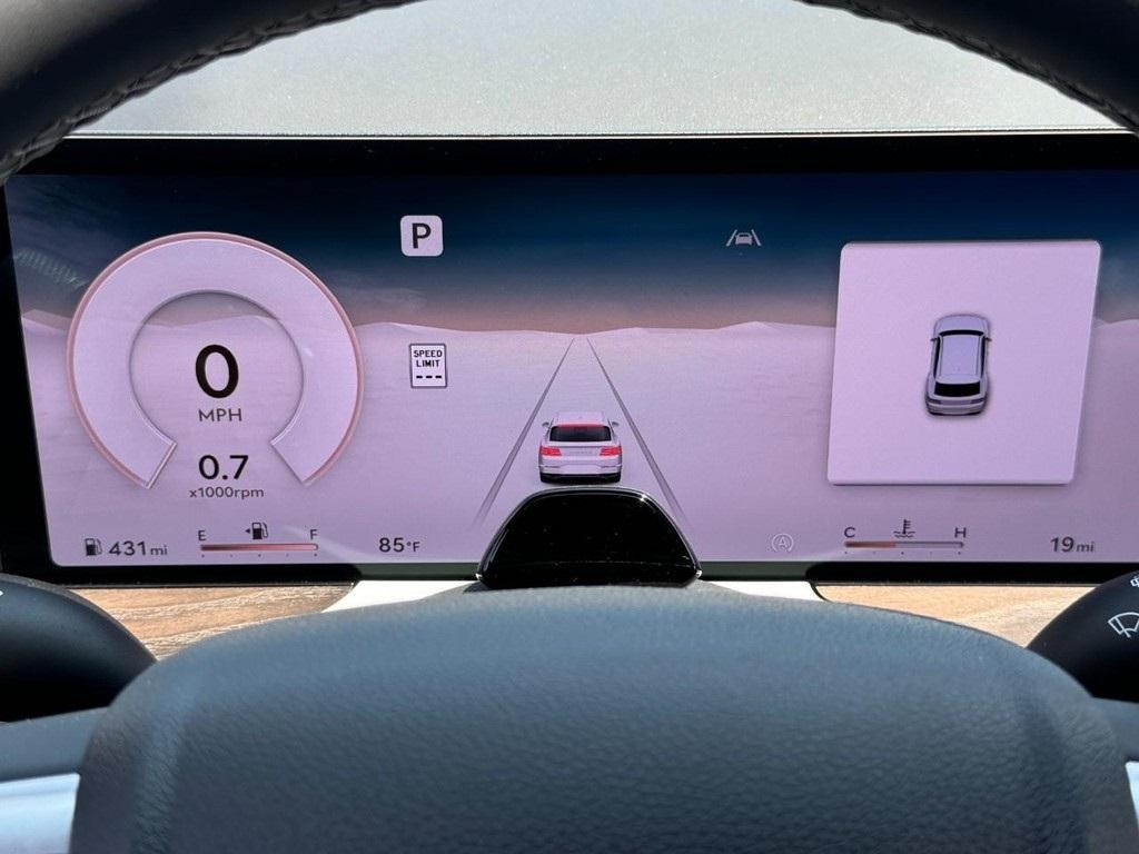 new 2025 Genesis GV80 car, priced at $77,084
