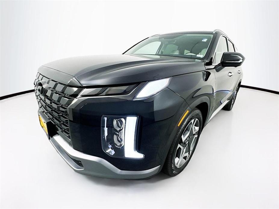 used 2024 Hyundai Palisade car, priced at $47,995