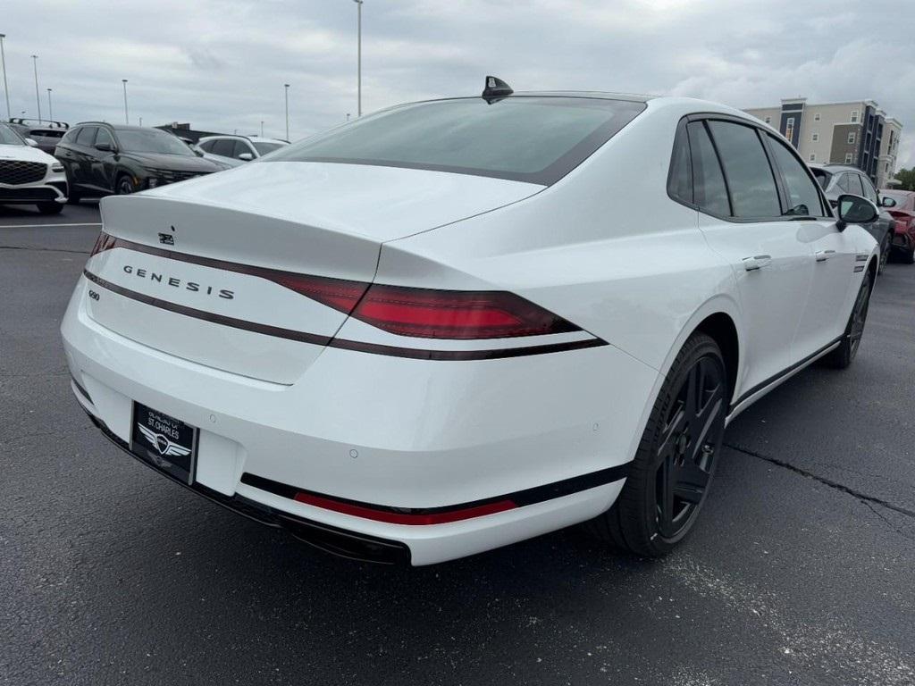 new 2026 Genesis G90 car, priced at $108,160