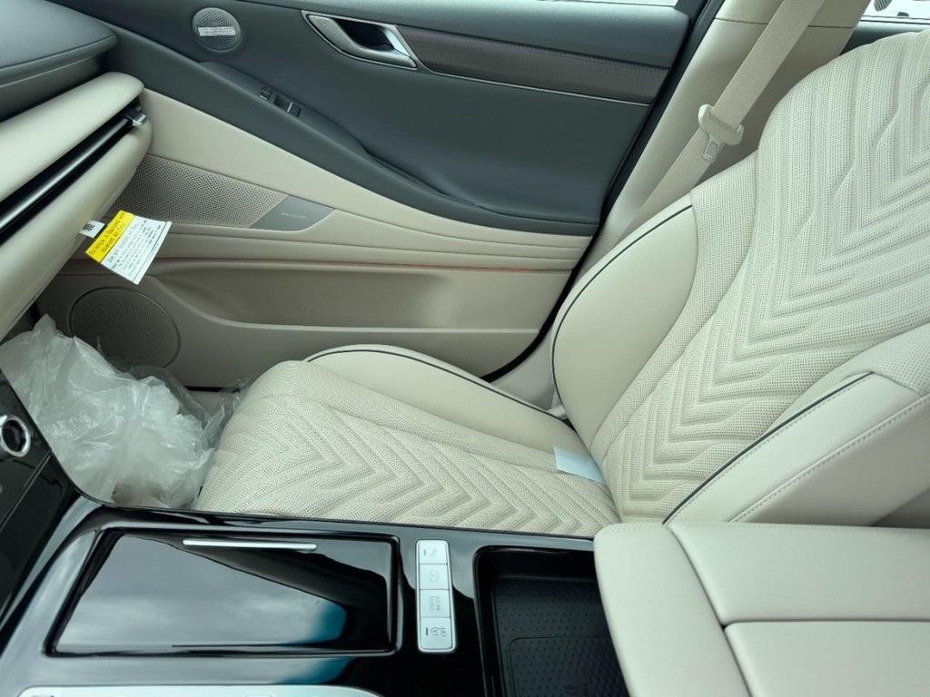 new 2026 Genesis G80 car, priced at $72,425