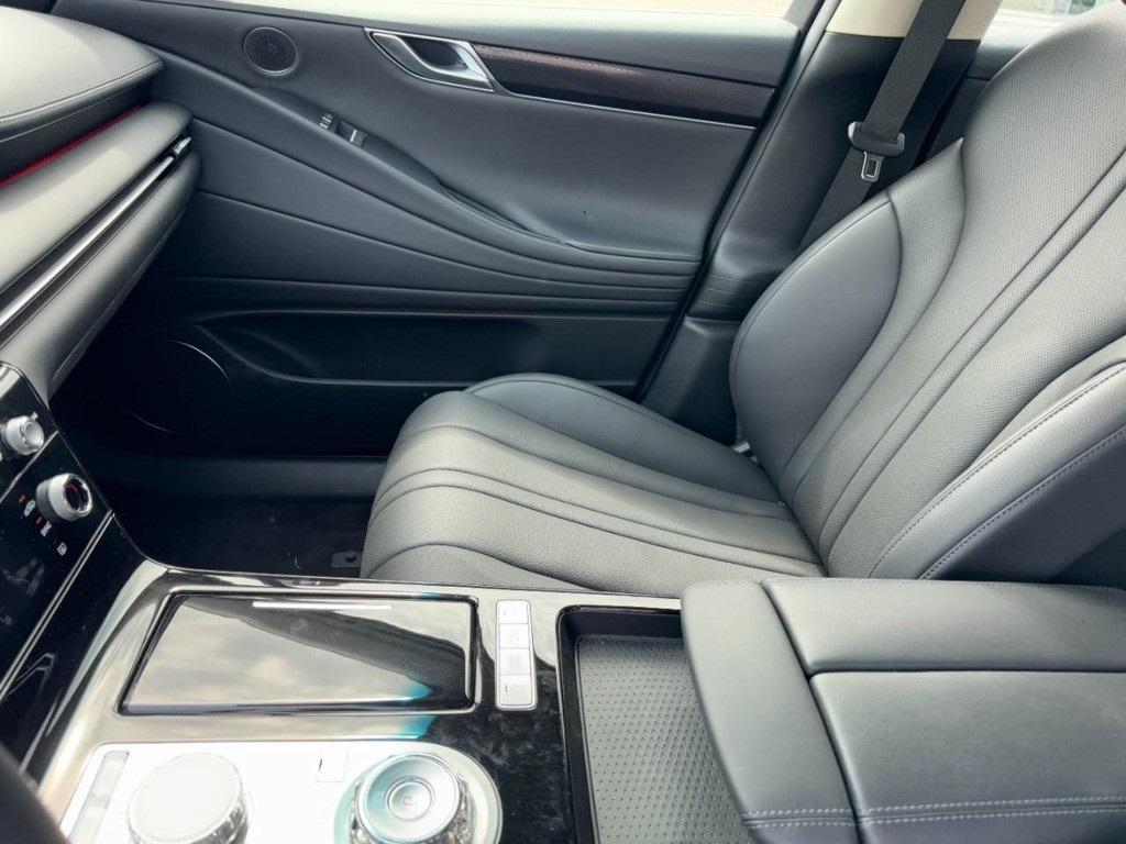 used 2025 Genesis G80 car, priced at $51,847