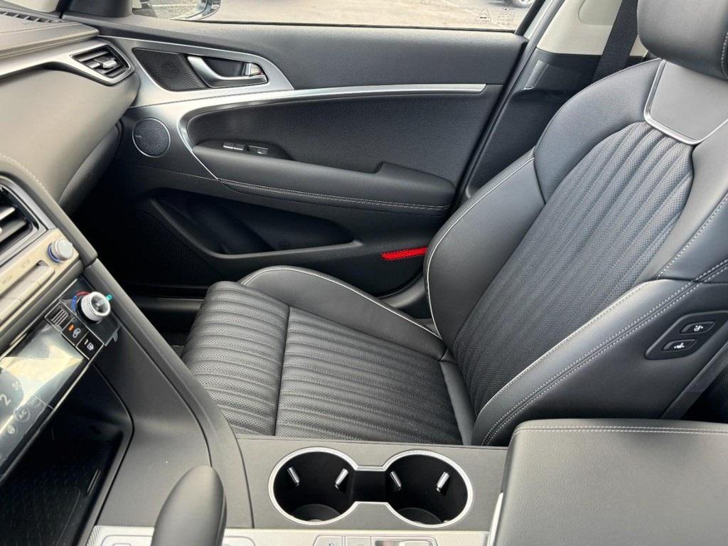 new 2026 Genesis G70 car, priced at $51,305
