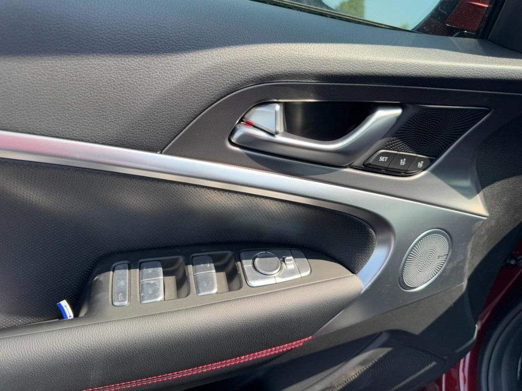 new 2026 Genesis G70 car, priced at $56,540