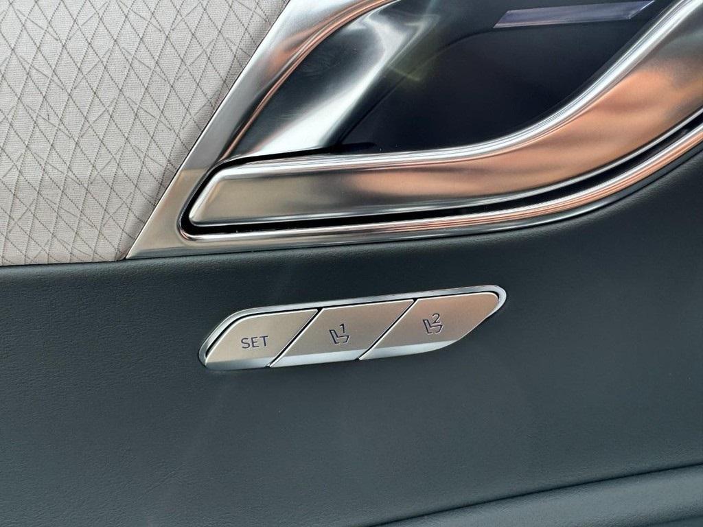 new 2025 Genesis GV80 car, priced at $77,114