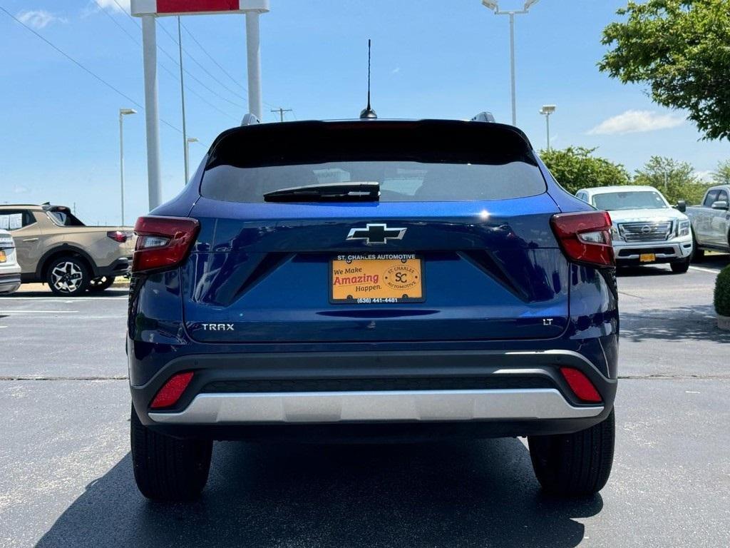 used 2024 Chevrolet Trax car, priced at $23,177