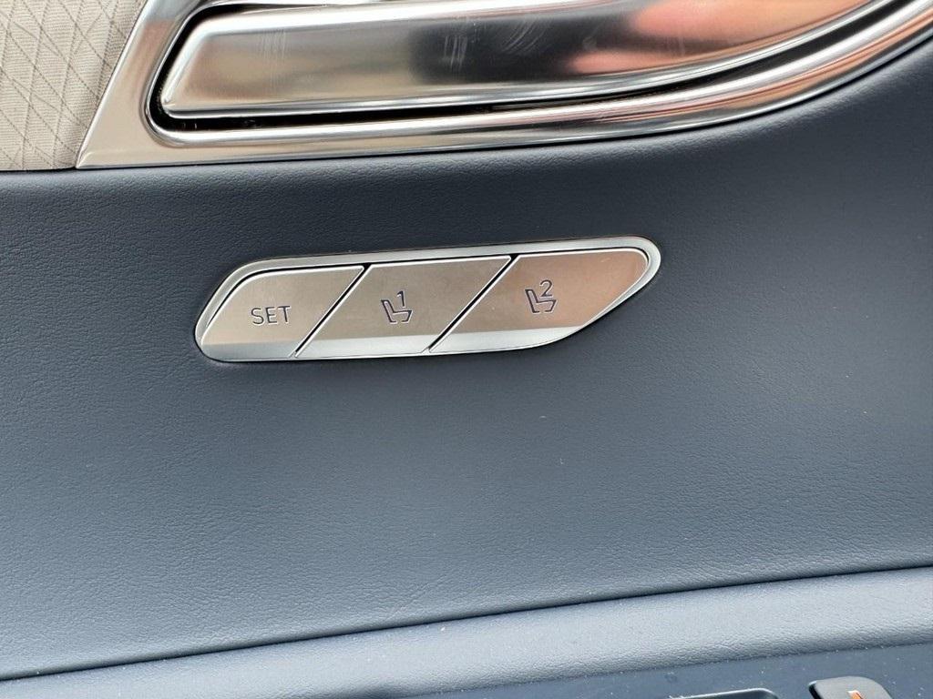 new 2025 Genesis GV80 car, priced at $82,745
