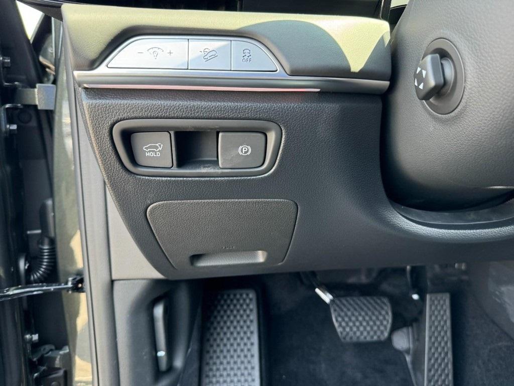 new 2025 Genesis GV80 car, priced at $73,600