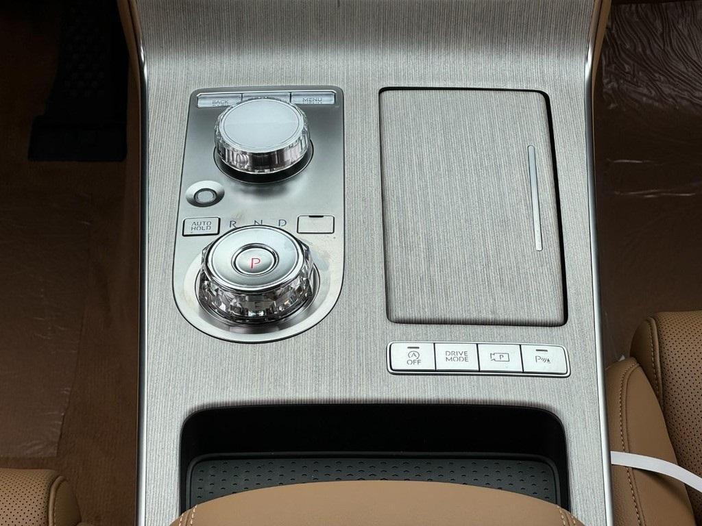 new 2025 Genesis G80 car, priced at $63,425