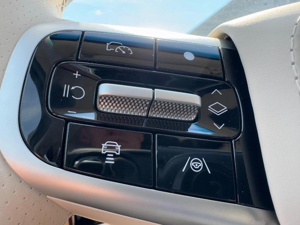 new 2026 Genesis G80 car, priced at $72,550